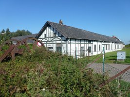 18Nijmegen_Ooyse_Sluispad_2_bedrijfspand_(2013)