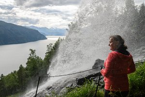 23PL0_7085-Enhanced-NR