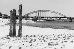 26PL1_0046